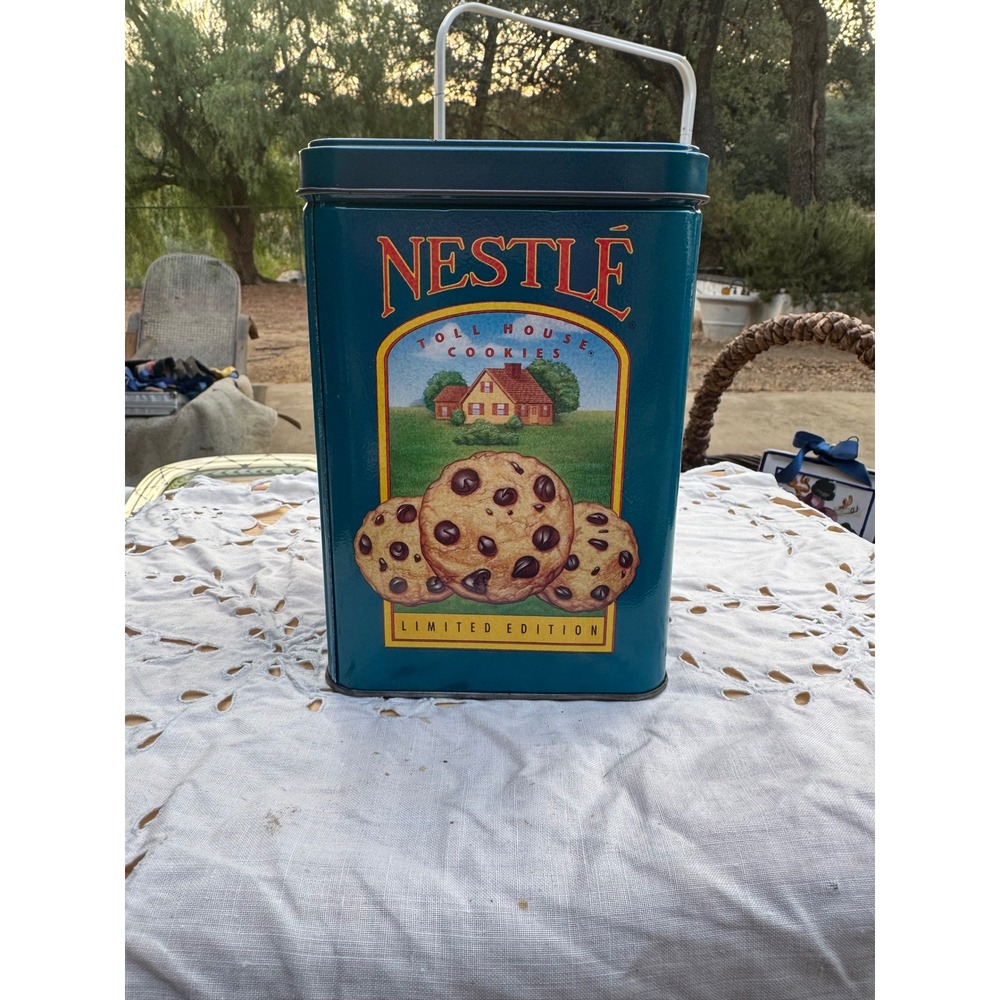 Vintage Nestle Toll House Cookies Limited Edition Tin‎ Teal Blue Collectible Box